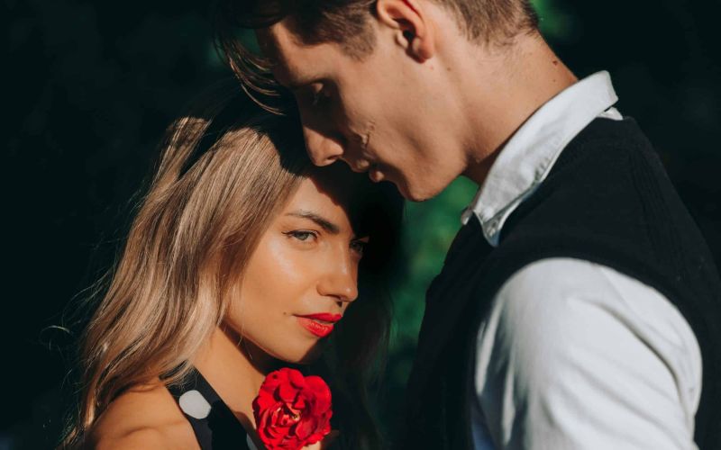 adultère, infidélité, psychothérapie de couple, thérapie de couple brève, thérapeute de couple, conseiller conjugal, love coach, psychologue, Ferney-Voltaire, Pays de Gex, Grand Genève